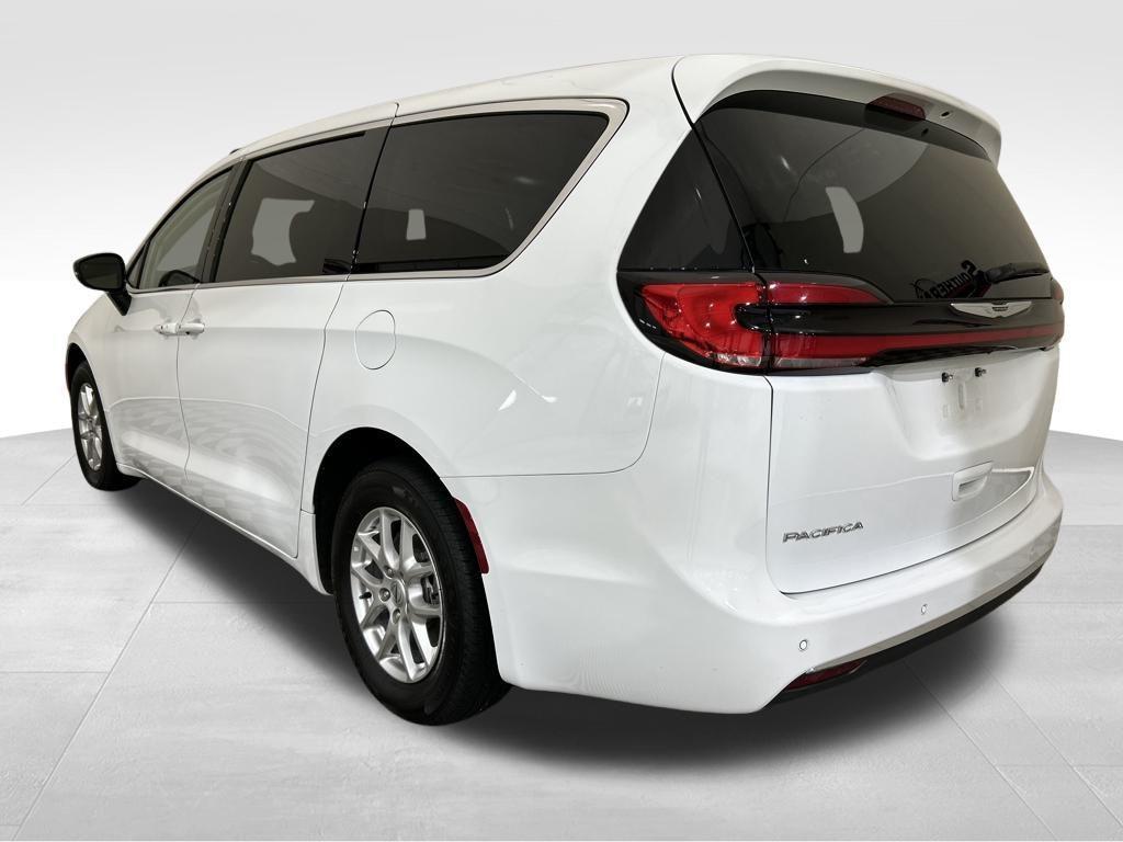 Chrysler Pacifica 2024