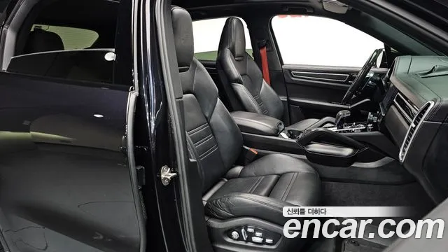 Porsche Cayenne 2020