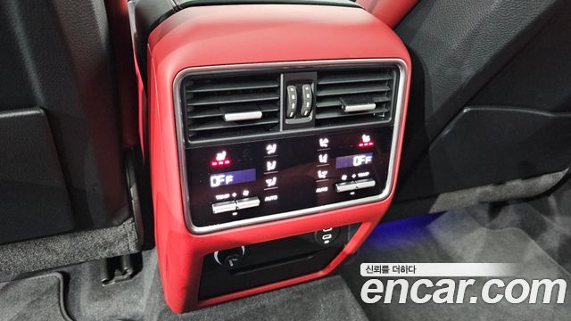 Porsche Cayenne 2022