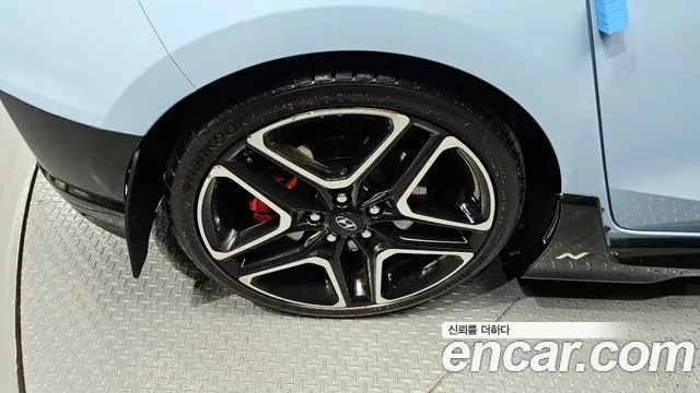 Hyundai Veloster 2020