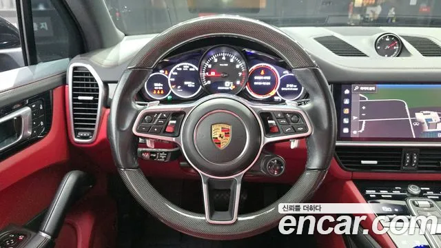 Porsche Cayenne 2022