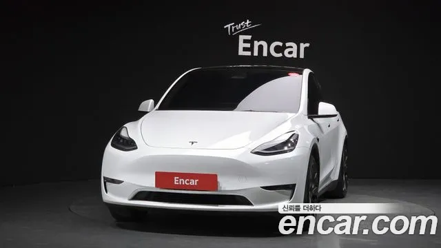 Tesla Model Y 2021