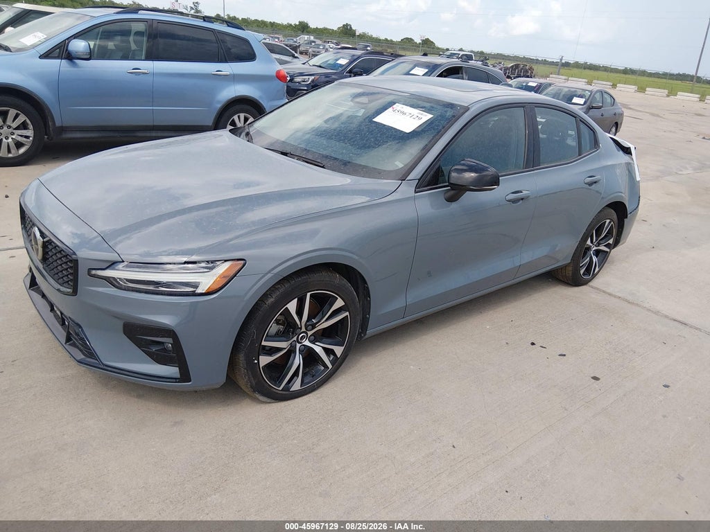 Volvo S60 2024