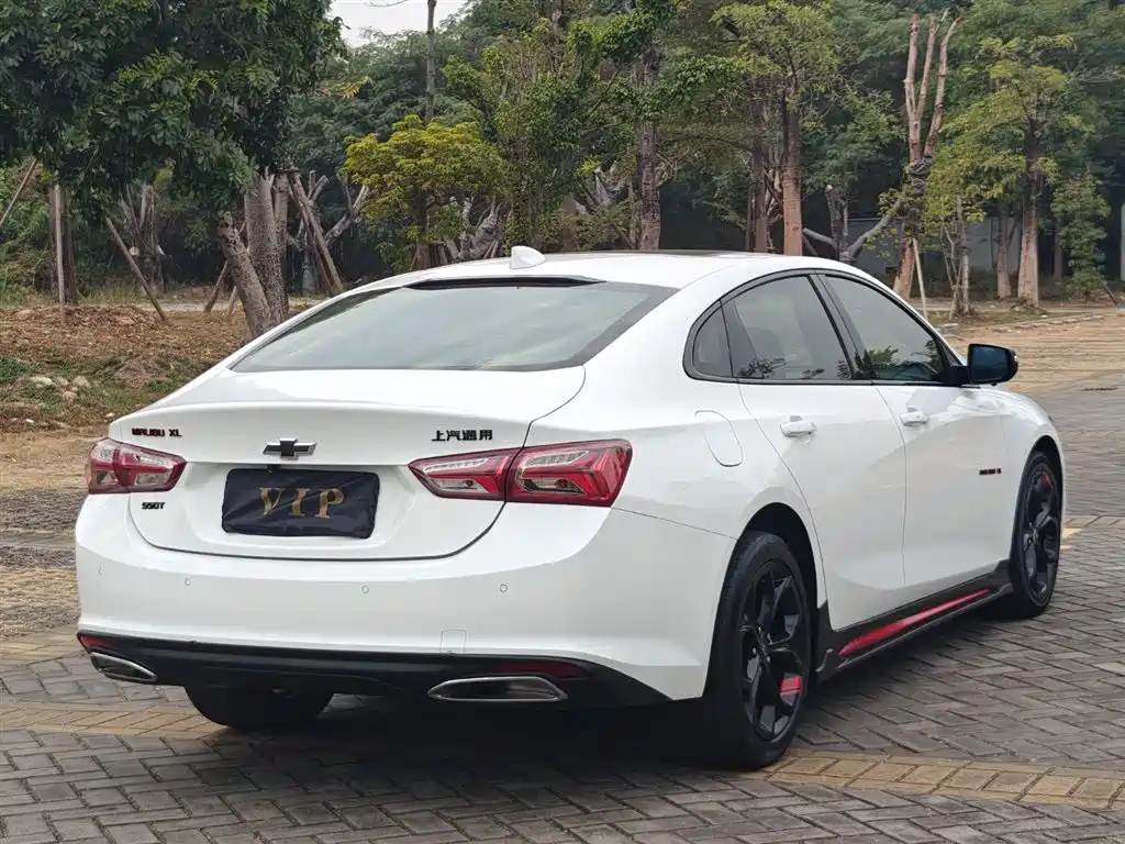 Chevrolet Malibu 2021