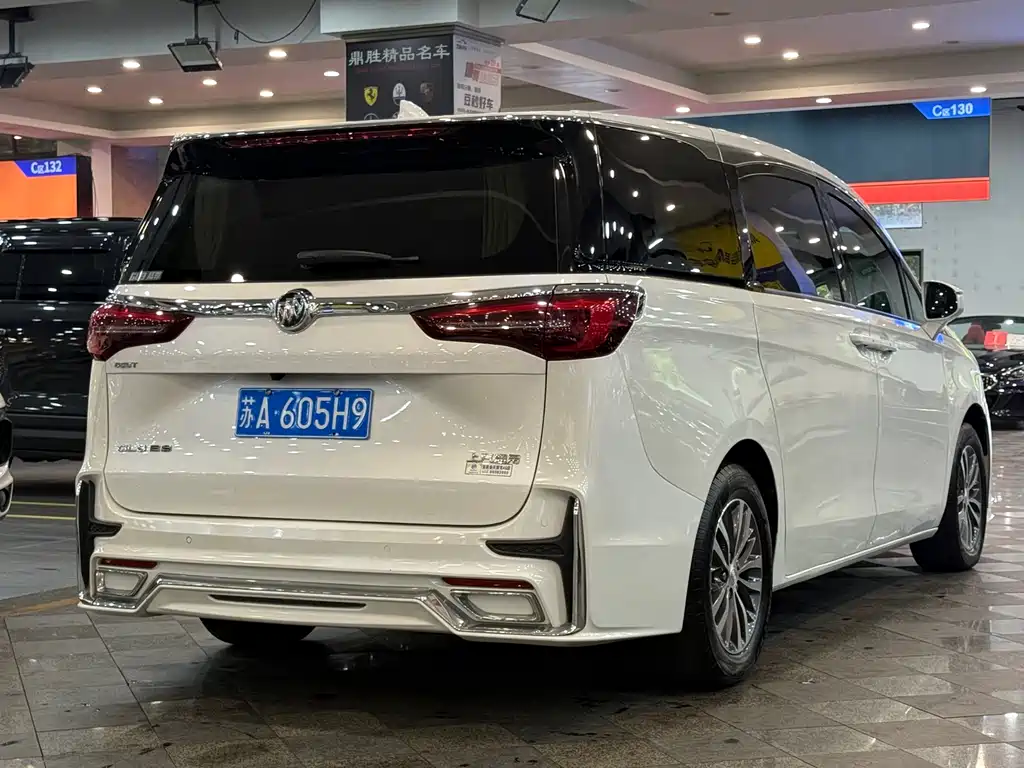 Buick GL8 2021