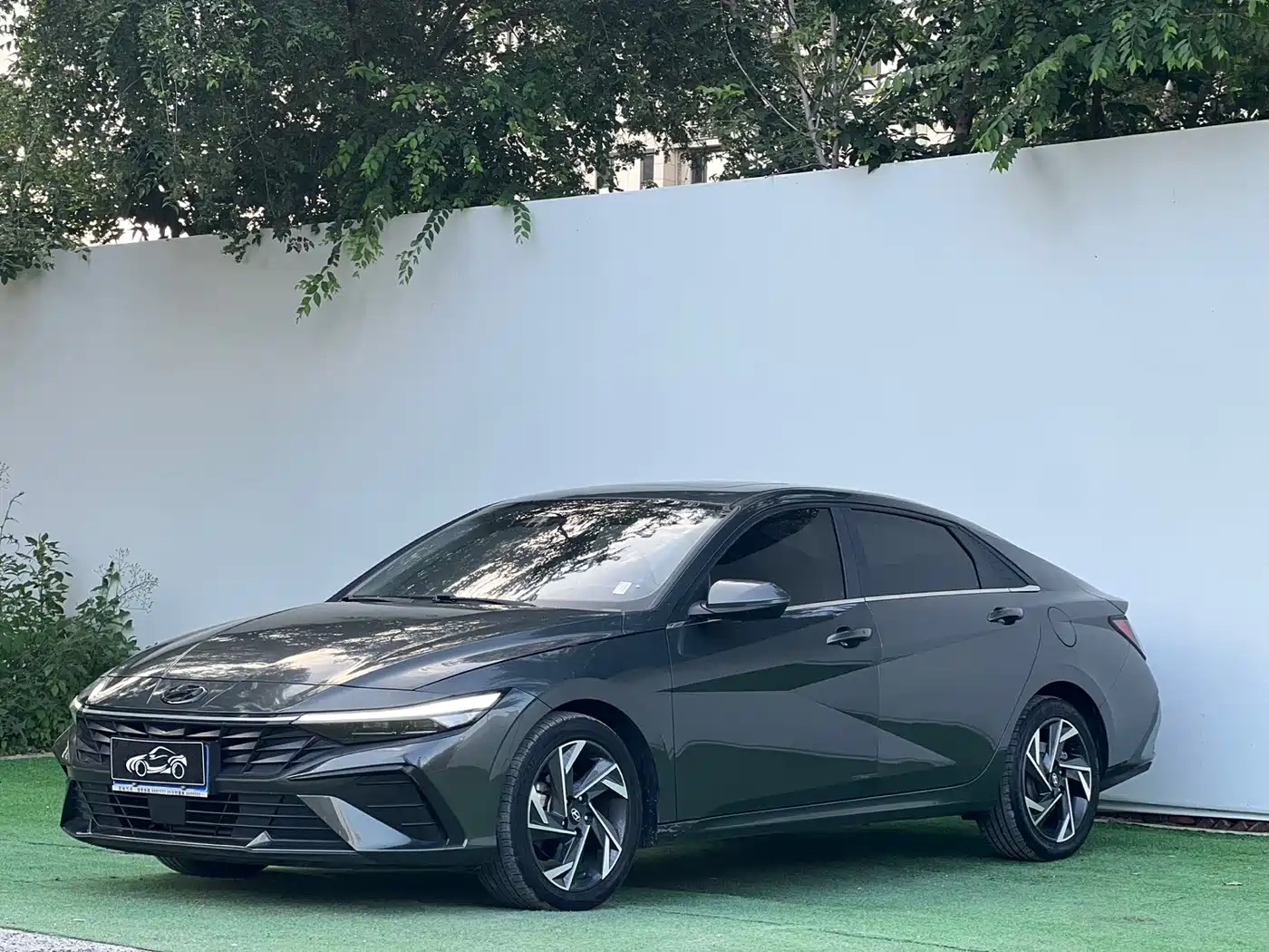Hyundai Elantra 2023