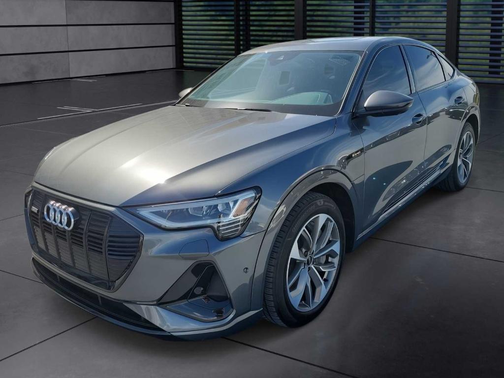 Audi e-tron 2021