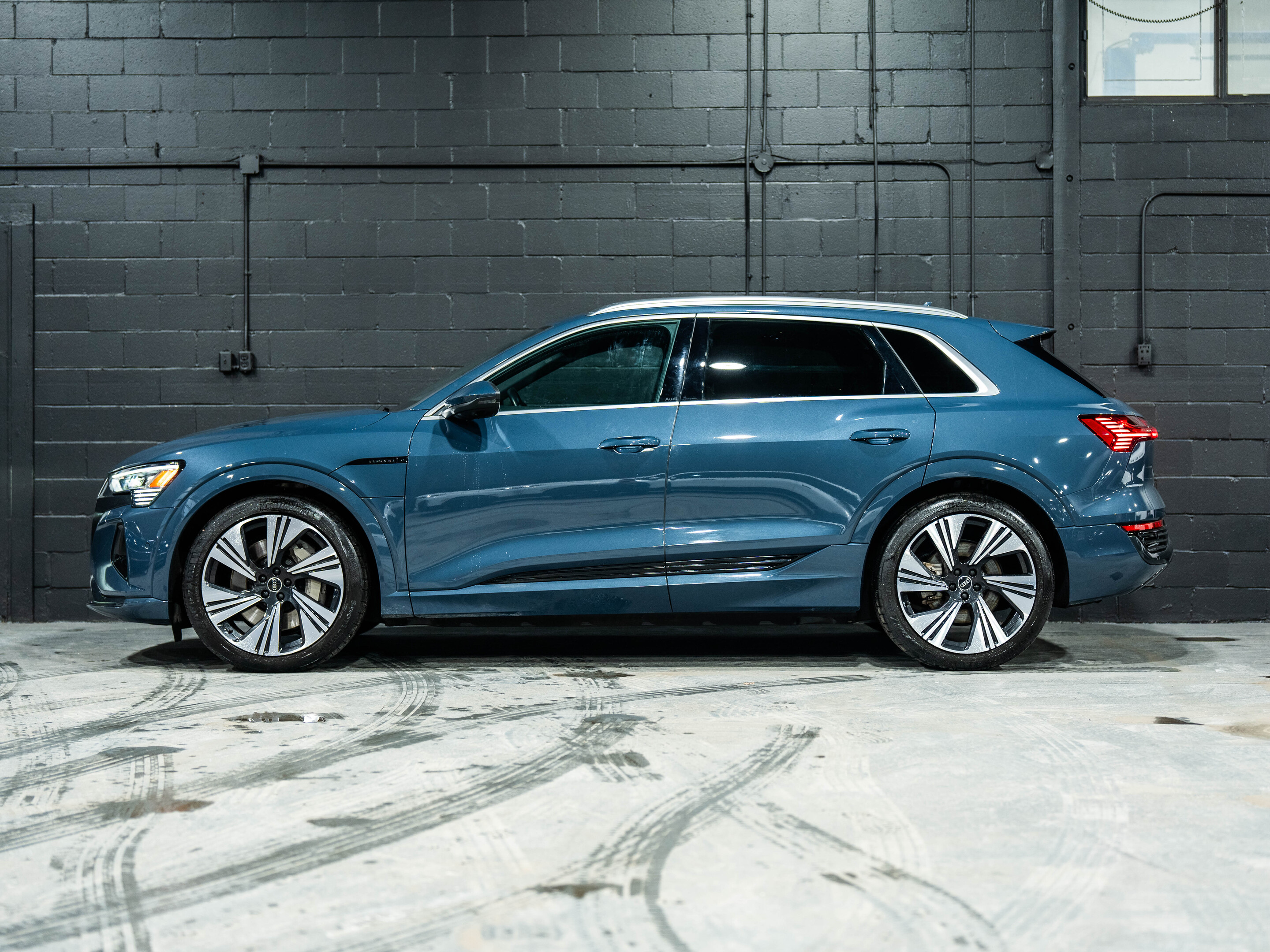Audi Q8 e-tron 2024