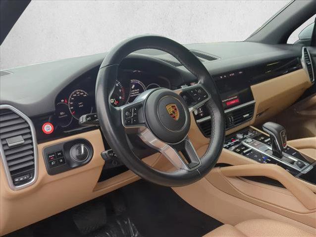 Porsche Cayenne 2021