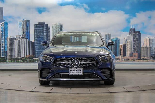Mercedes-Benz E-Класс 2023