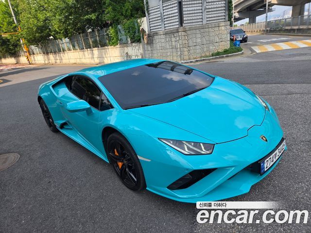 Lamborghini Huracán 2021
