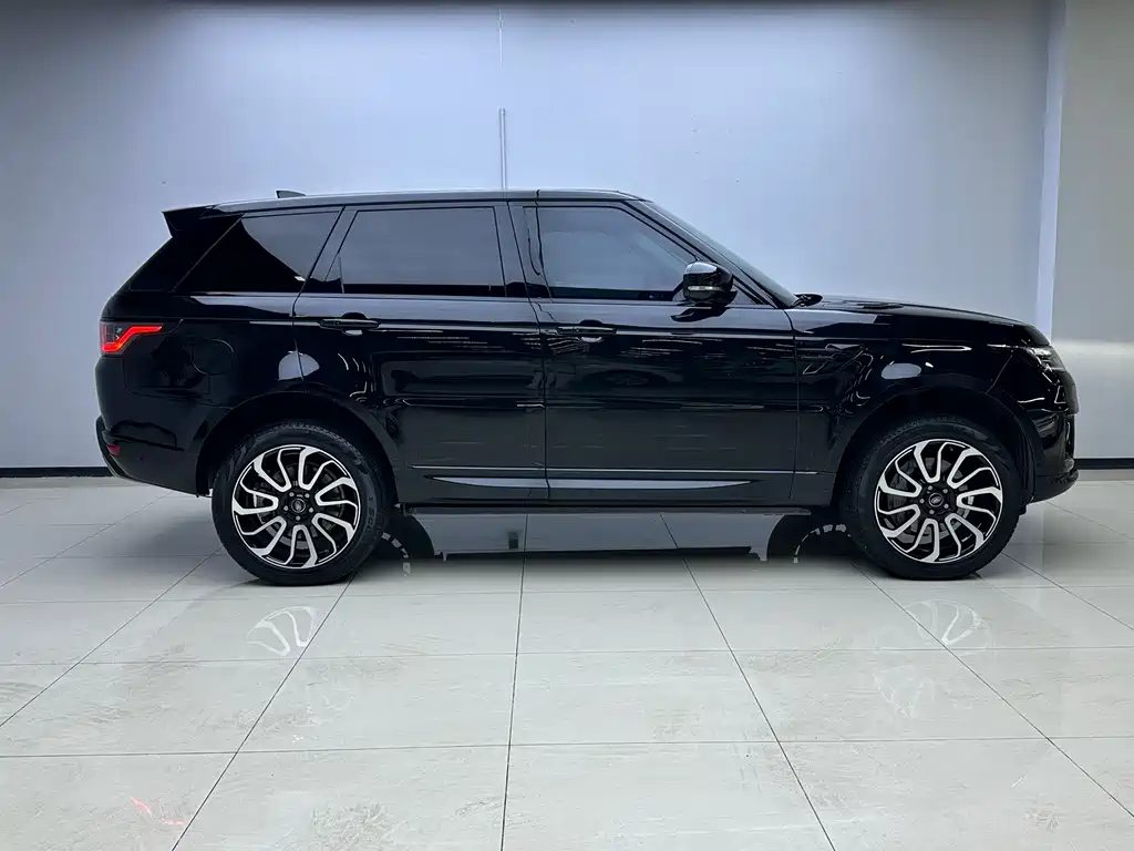 Land Rover Range Rover Sport 2021