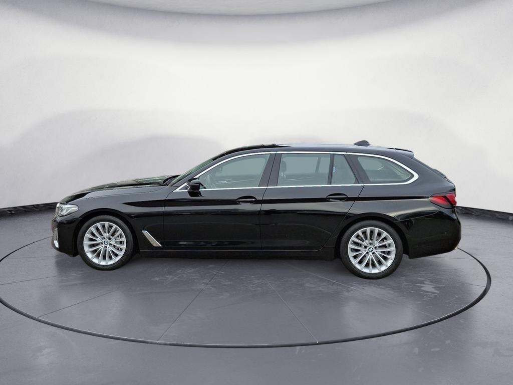 BMW 530 2021