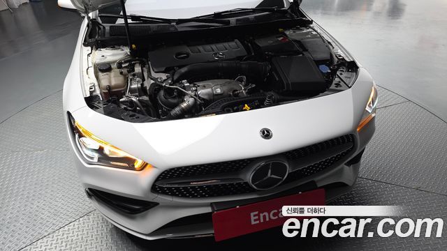 Mercedes-Benz CLA 2021