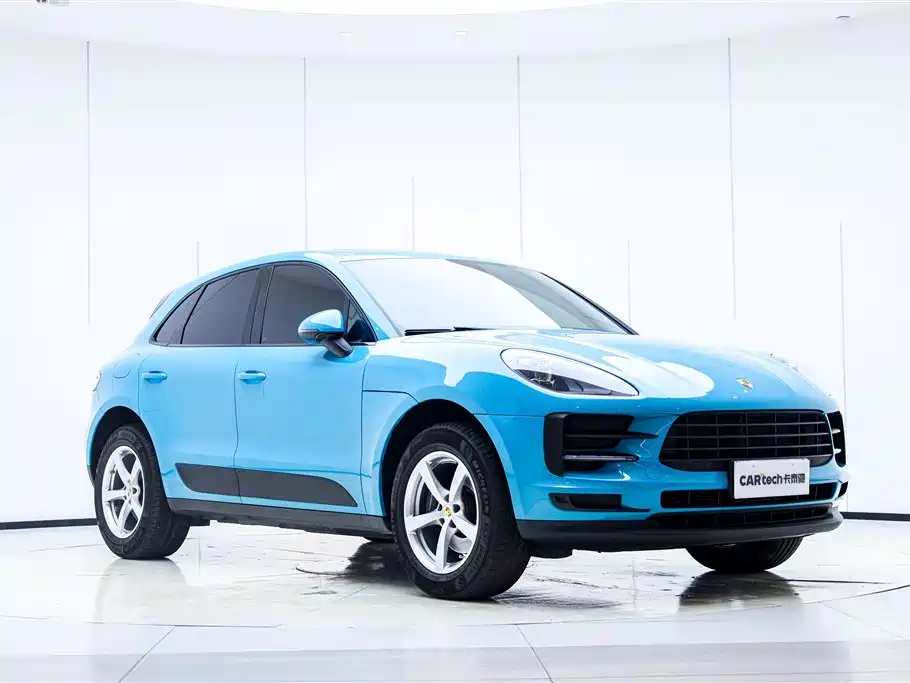 Porsche Macan 2021