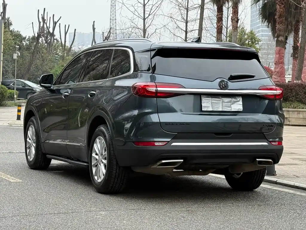 Buick Enclave 2021