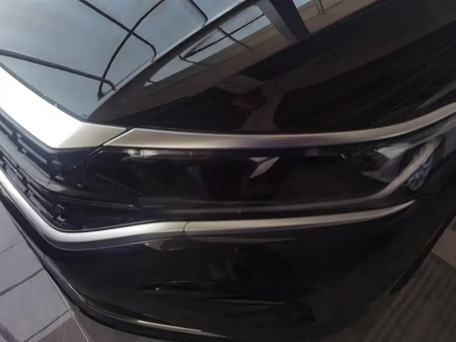 Volkswagen Passat 2022