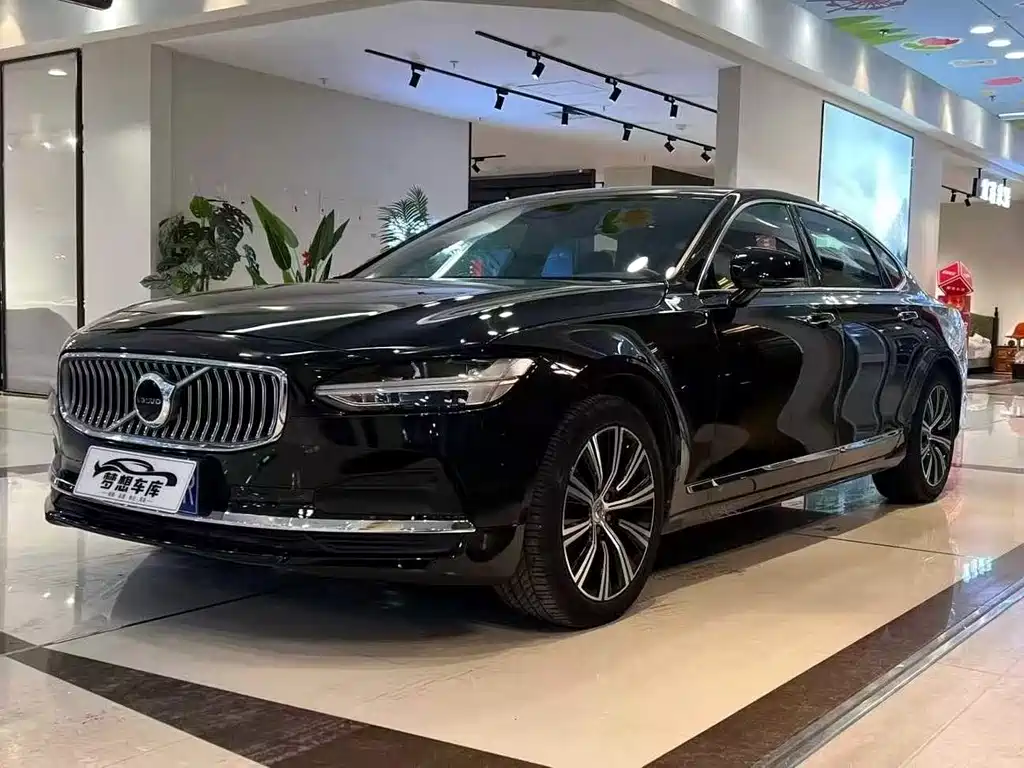 Volvo S90 2021