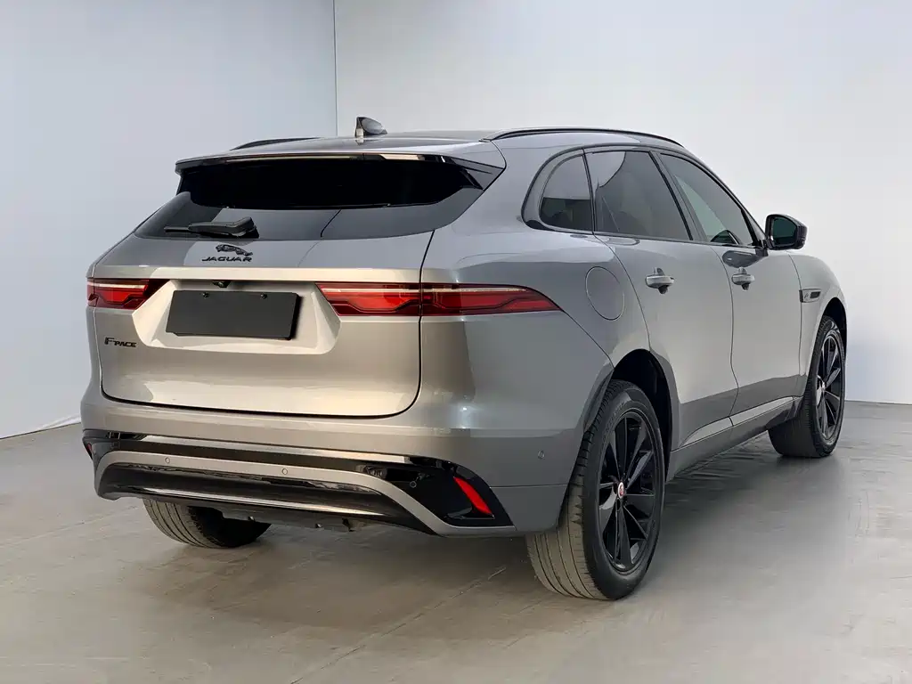 Jaguar F-Pace 2022