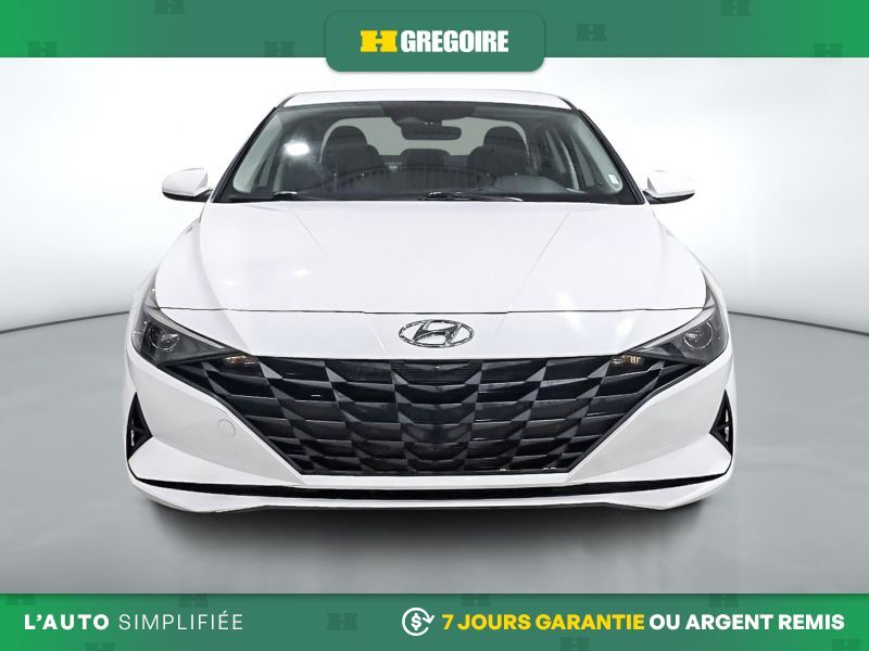 Hyundai Elantra 2022