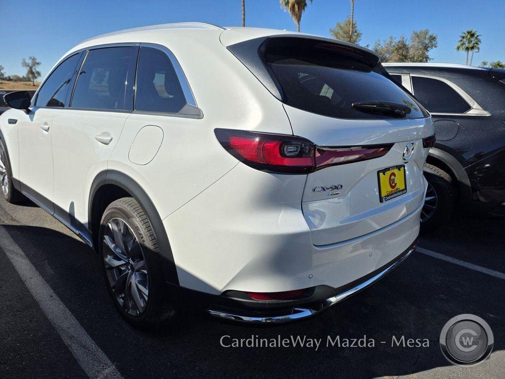 Mazda CX-90 2024