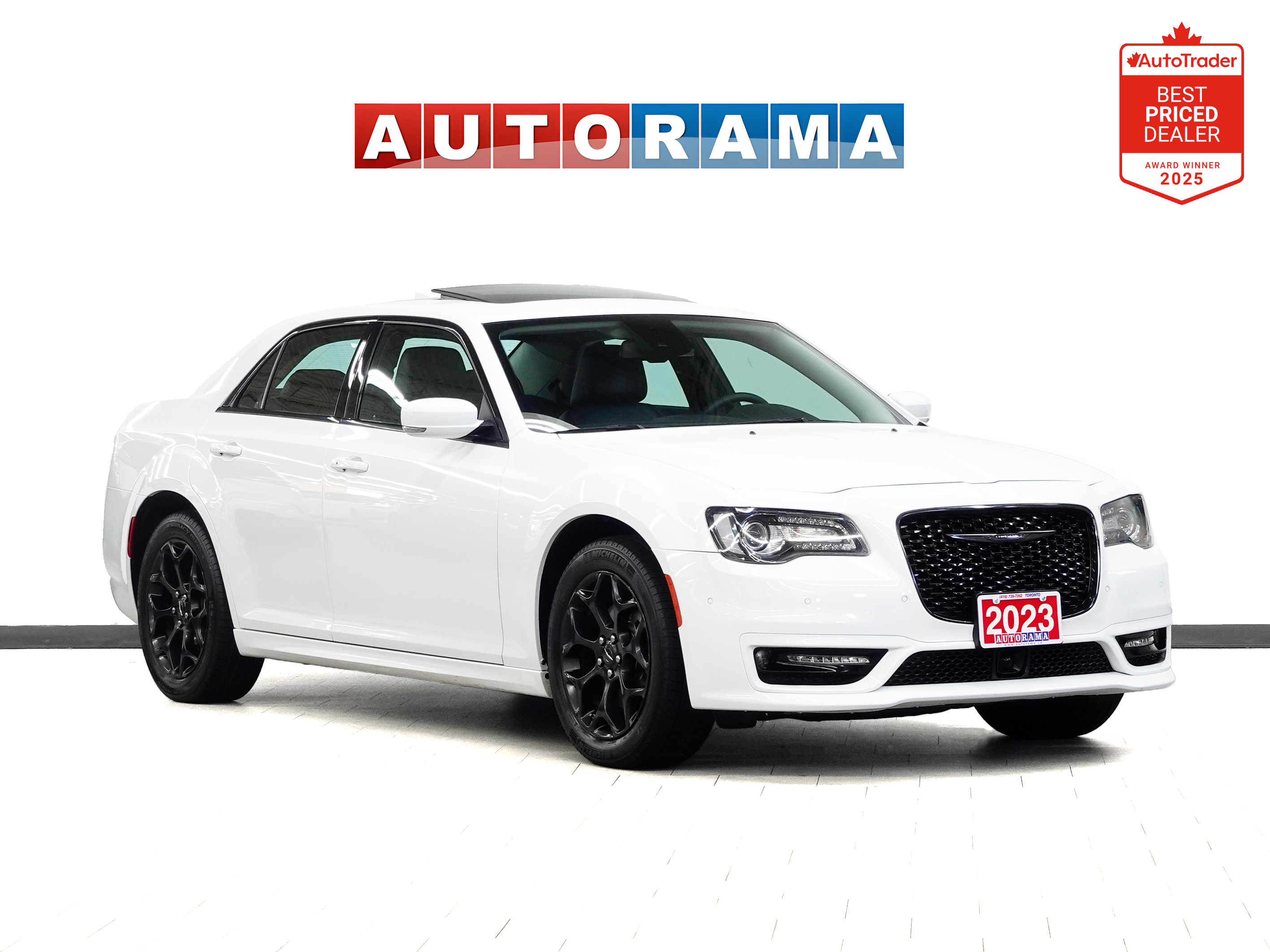 Chrysler 300 2023