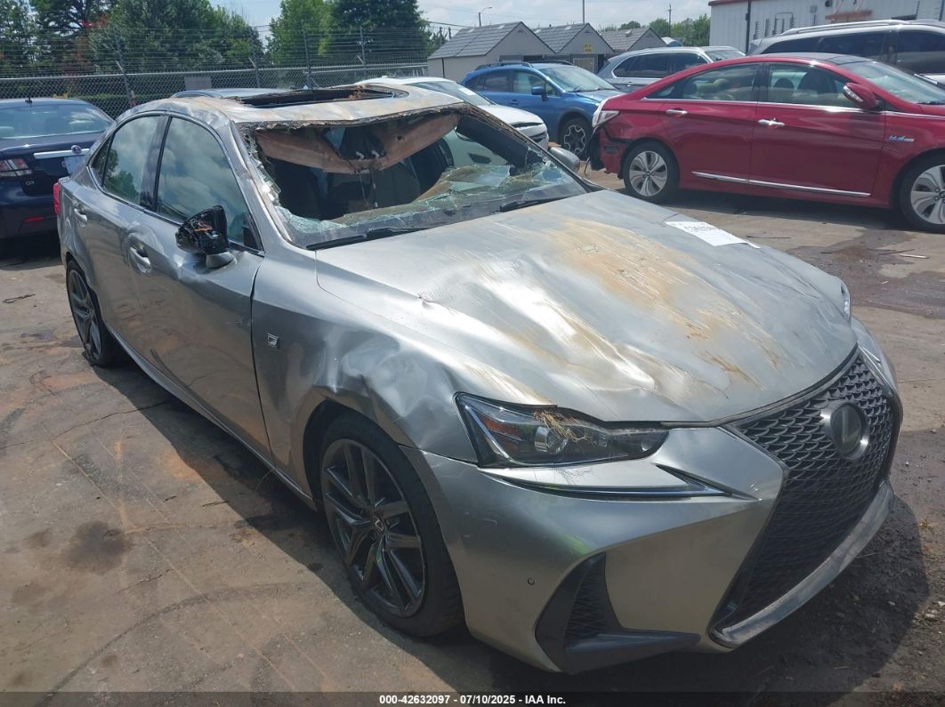 Lexus IS 300 2020