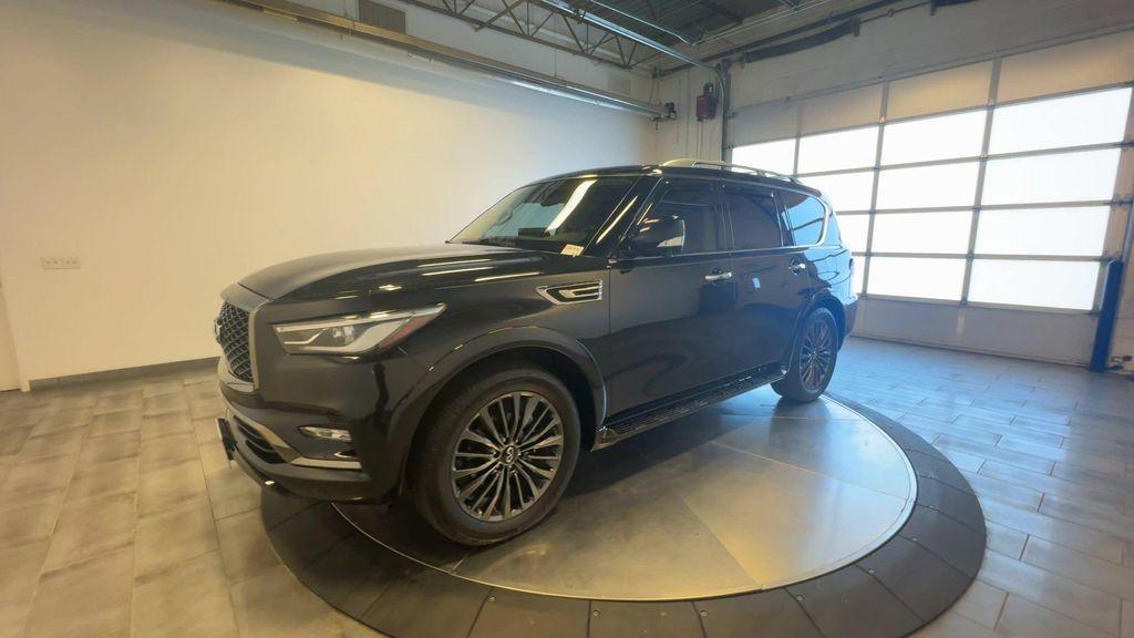 Infiniti QX80 2024