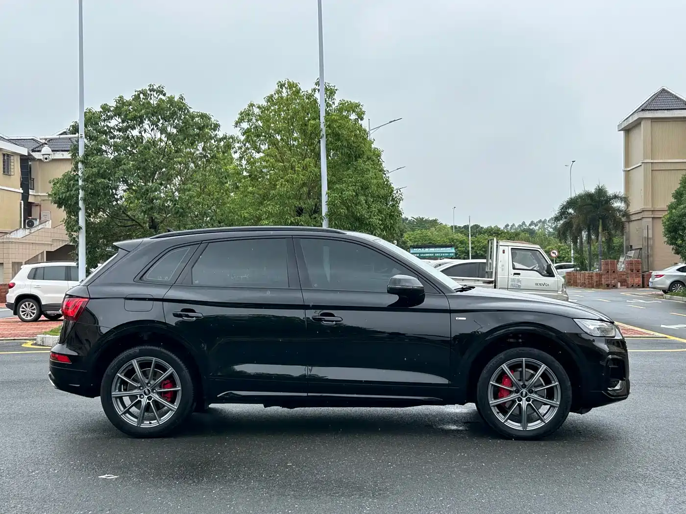 Audi Q5 2025