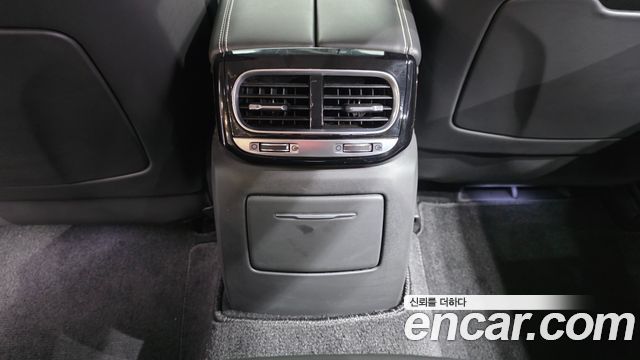 Genesis G90 2021