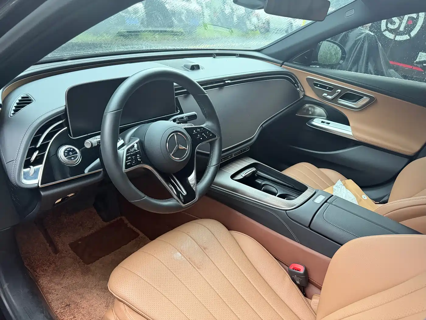 Mercedes-Benz E-Класс 2023