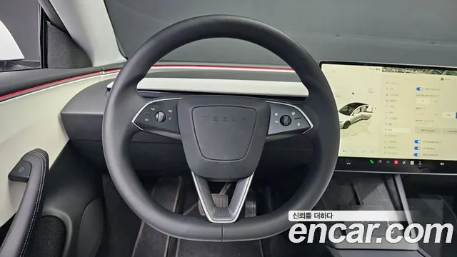 Tesla Model 3 2024