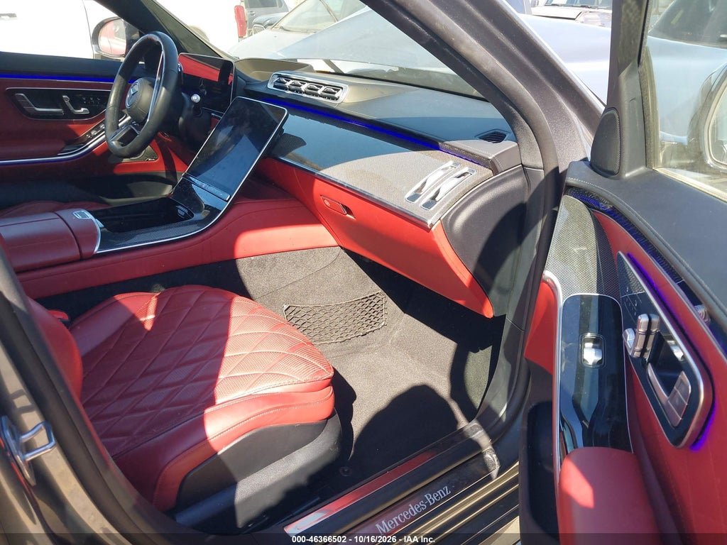 Mercedes-Benz S-Класс 2025