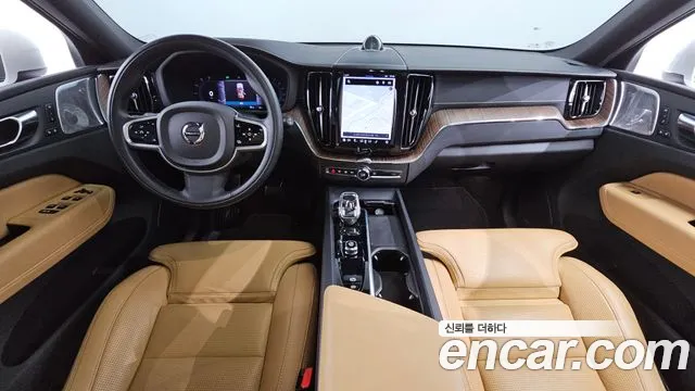 Volvo XC60 2021
