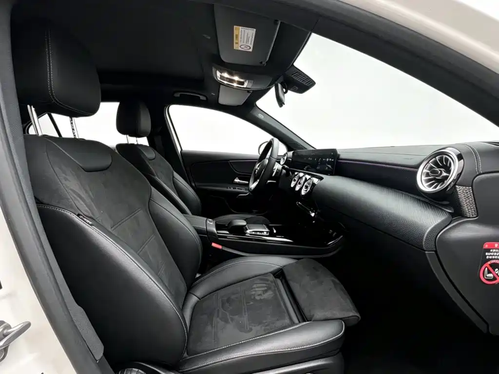 Mercedes-Benz A-Класс 2022