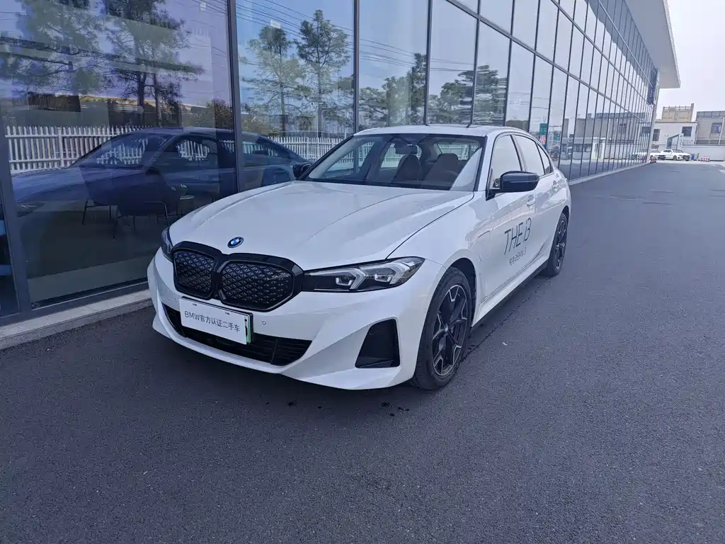 BMW i3 2024