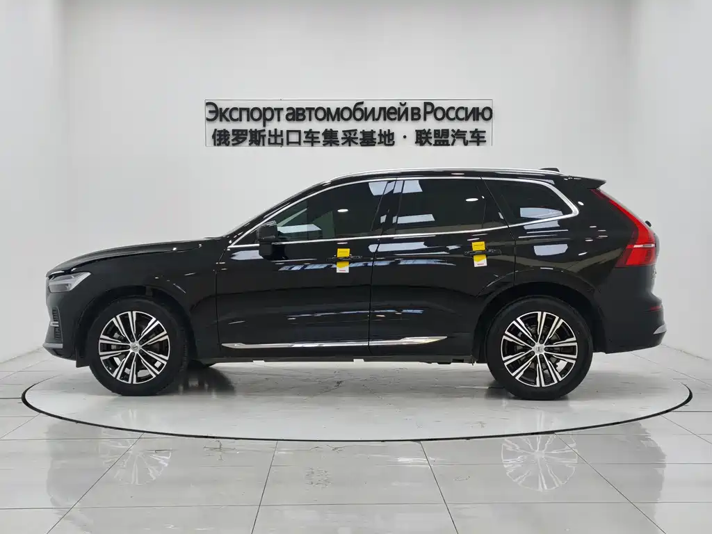 Volvo XC60 2022