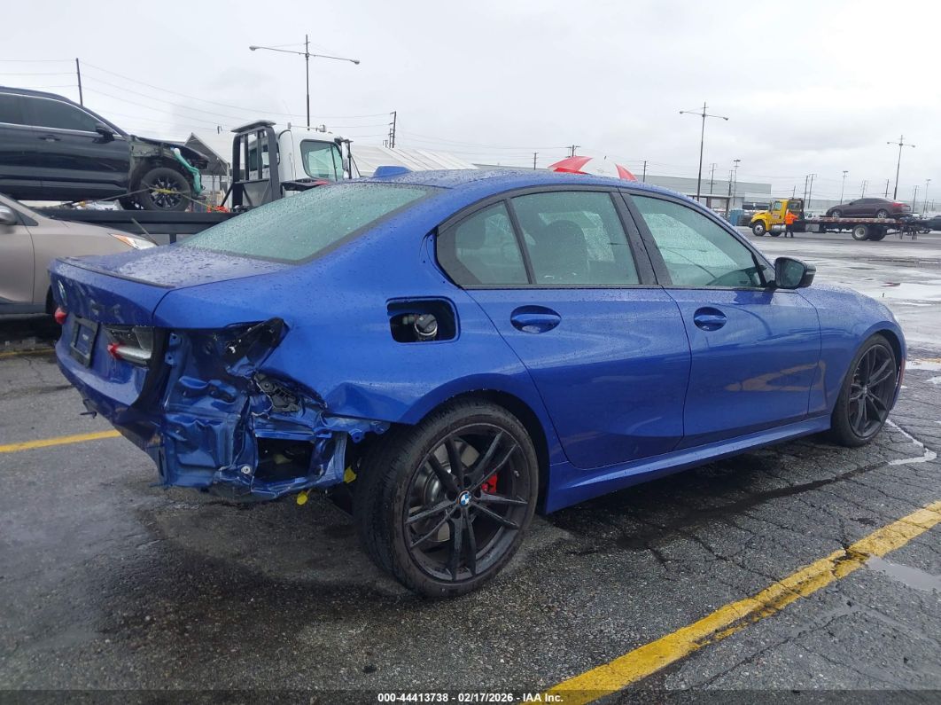 BMW 3 серии 2023