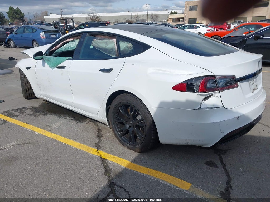 Tesla Model S 2021