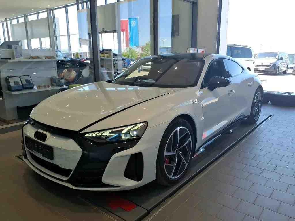 Audi e-tron GT 2023