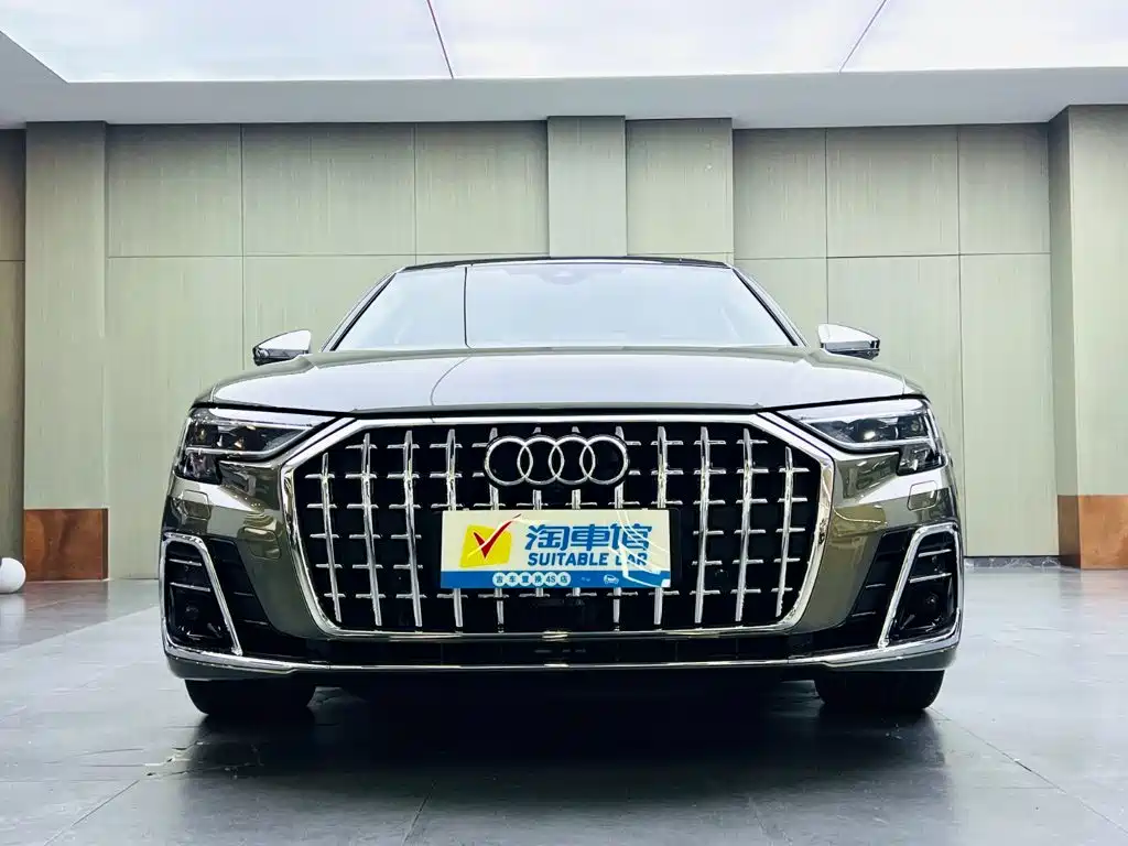 Audi A8 2024
