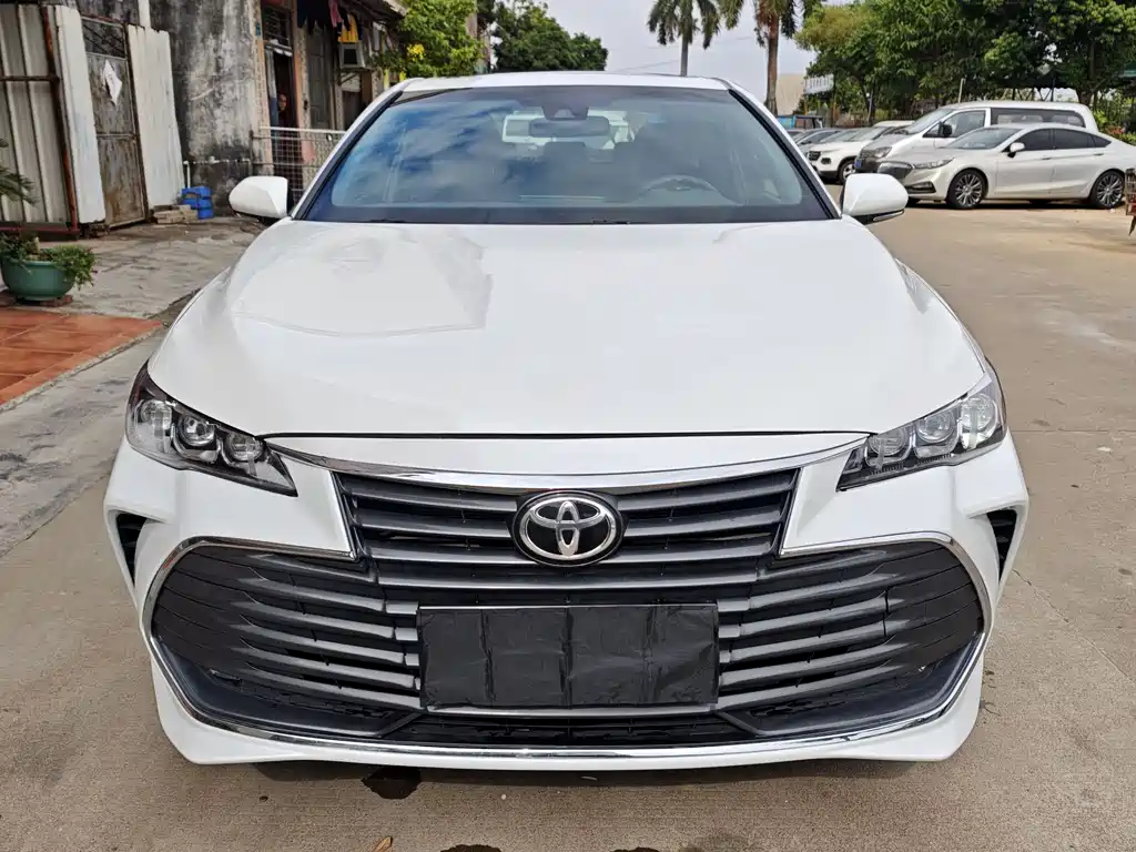 Toyota Avalon 2022