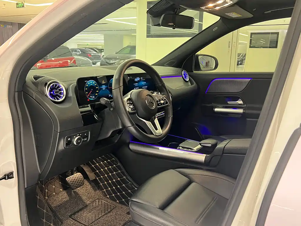 Mercedes-Benz EQA 2022
