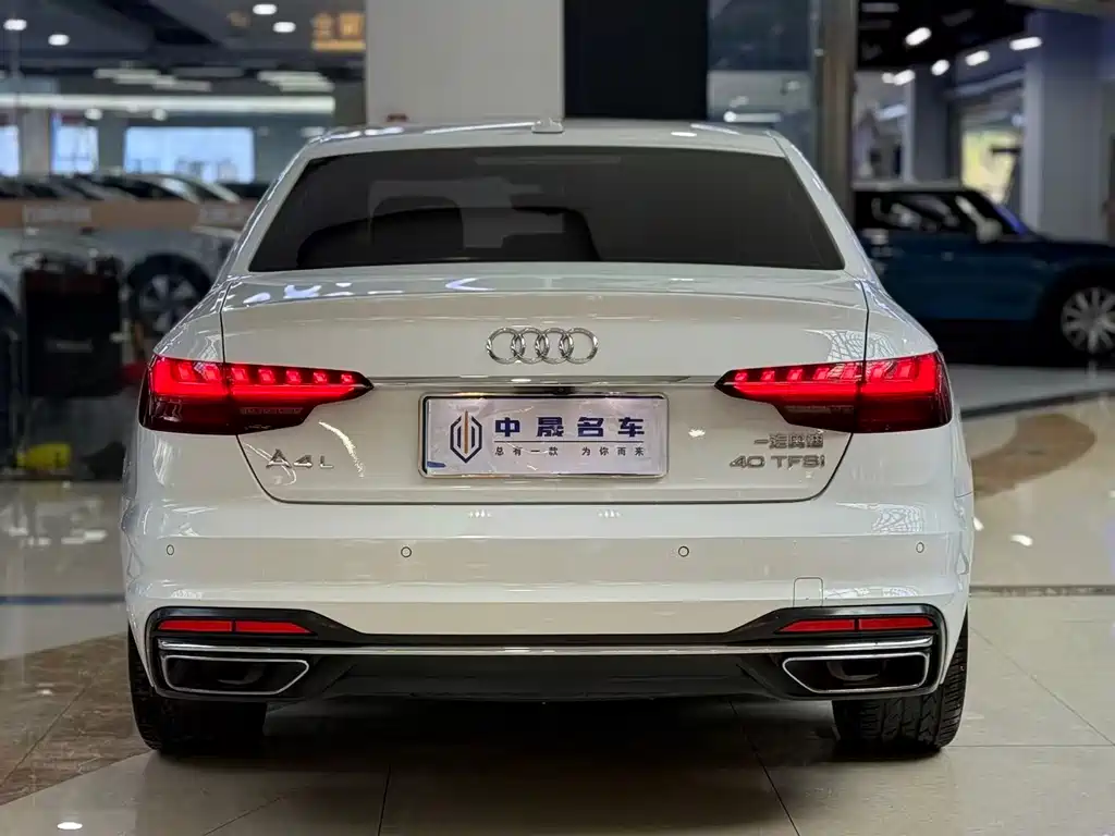 Audi A4 2021