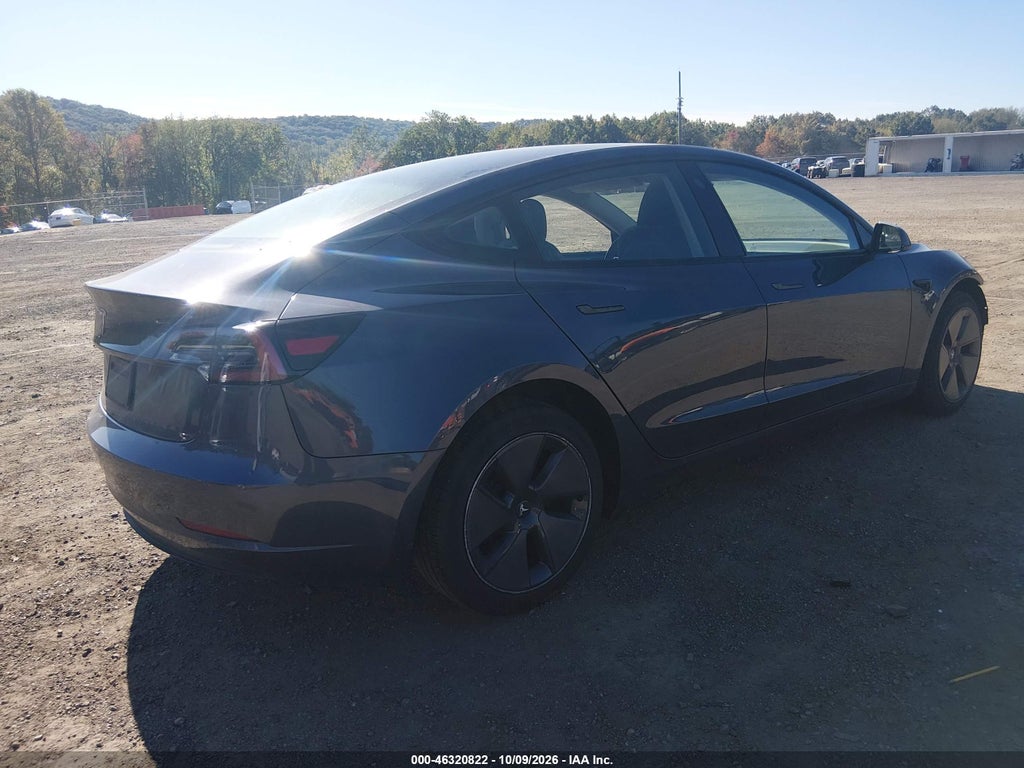 Tesla Model 3 2023