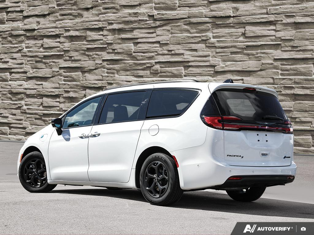 Chrysler Pacifica 2024
