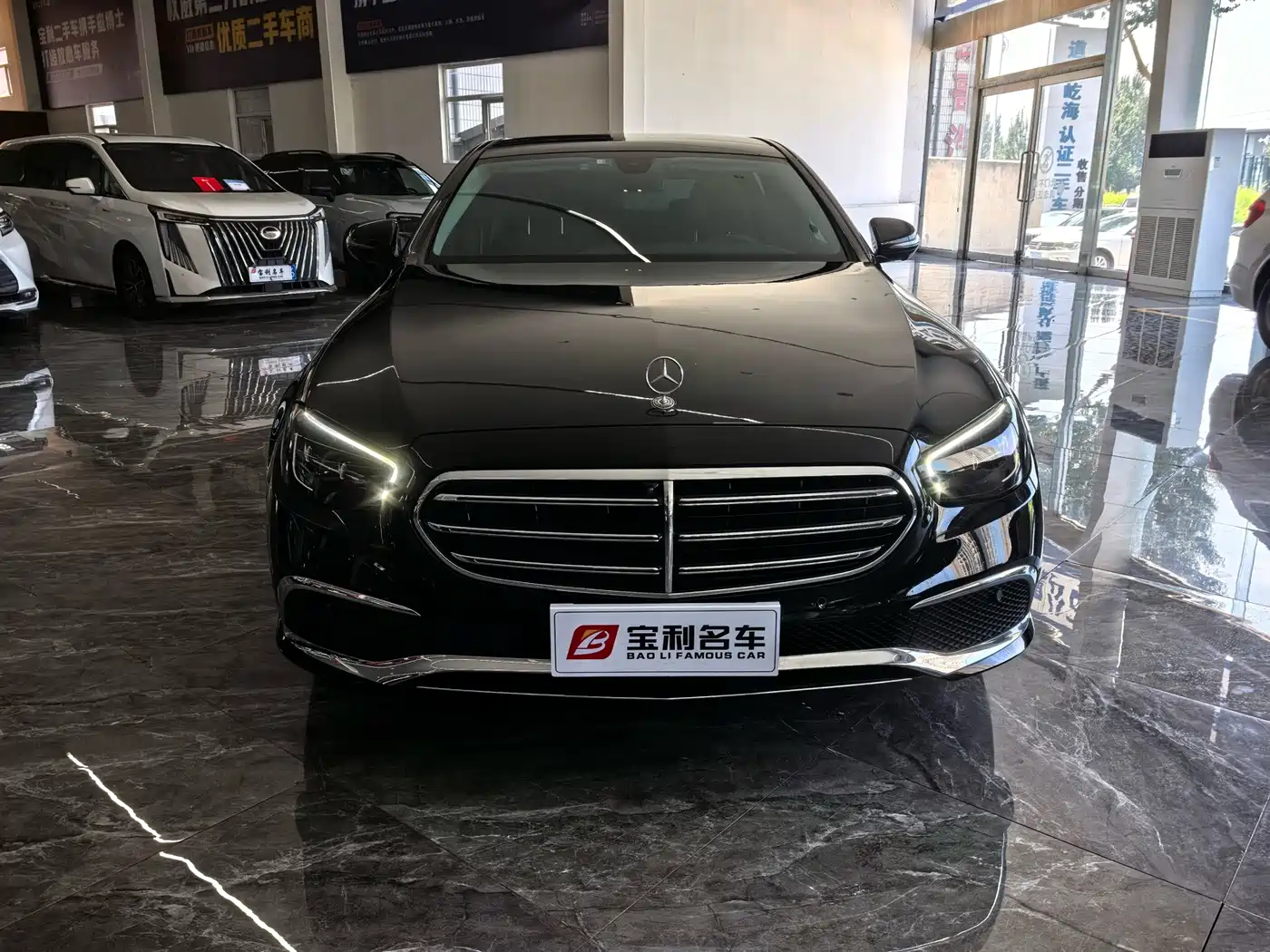 Mercedes-Benz E-Класс 2023