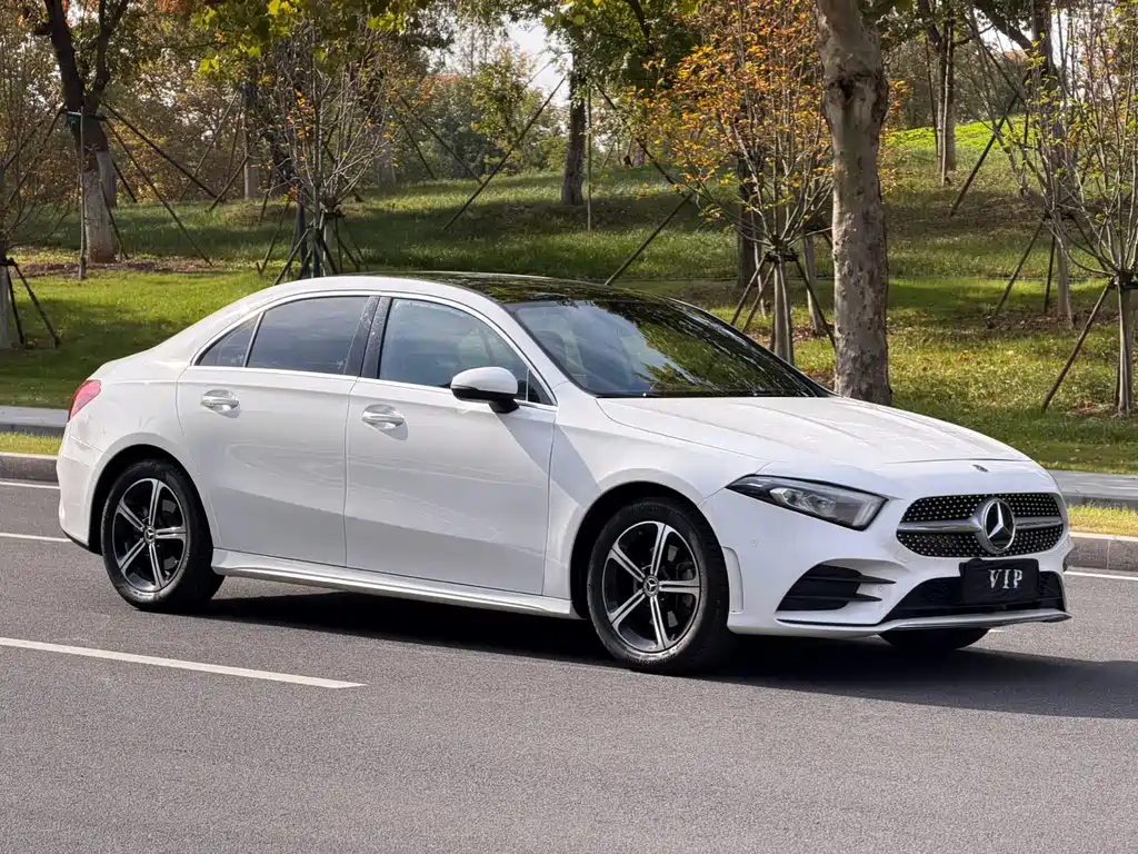 Mercedes-Benz A-Класс 2023