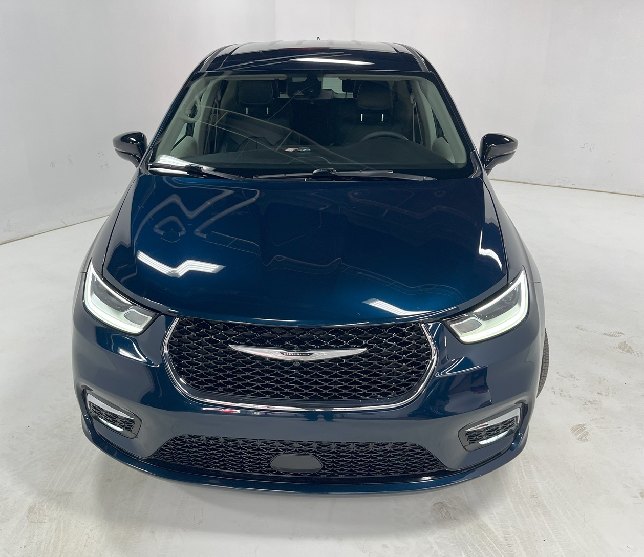 Chrysler Pacifica 2024