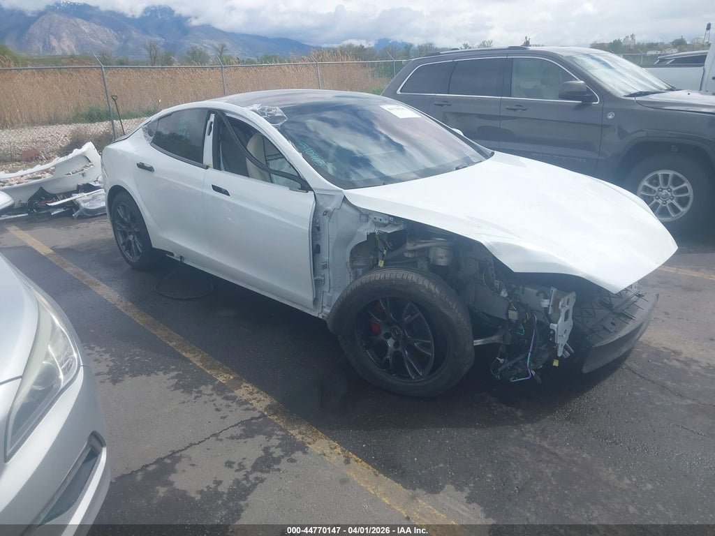 Tesla Model S 2023